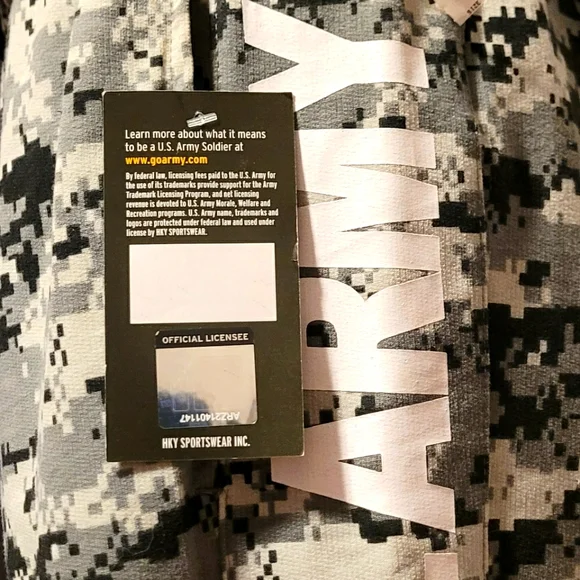 U.S. Army Shorts Camo Drawstring French Terry-Pockets - Picture 3 of 6